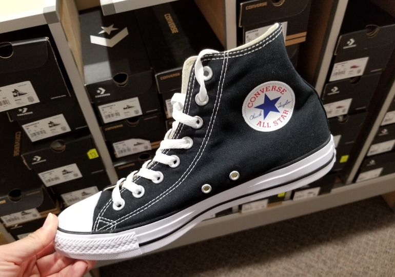 chucks boots black friday