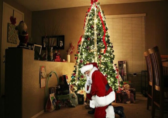 How to Make Photos of Santa in your Home