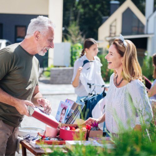 7 Genius Ways to Save Money for Vacation!