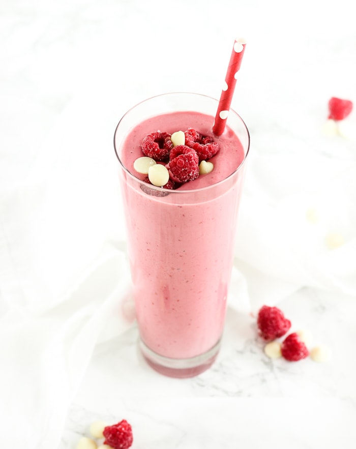 raspberry-white-chocolate-smoothie-1