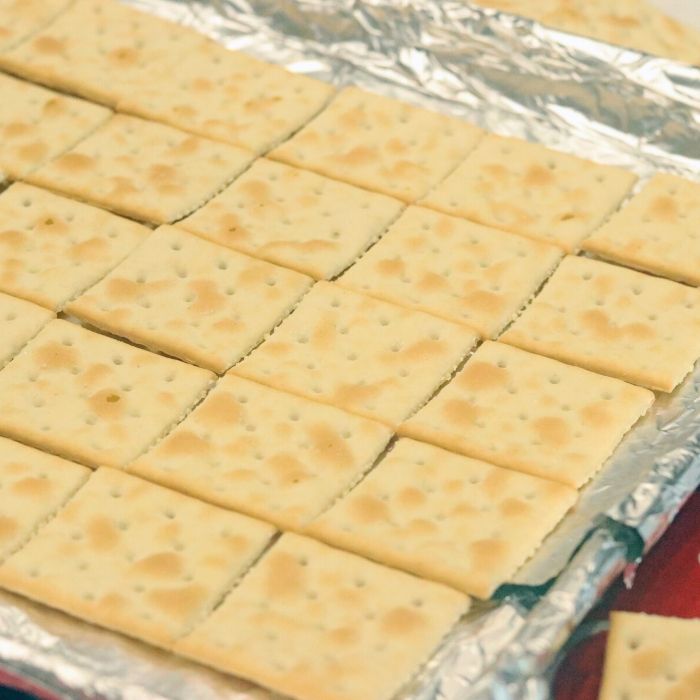 valentine cracker candy