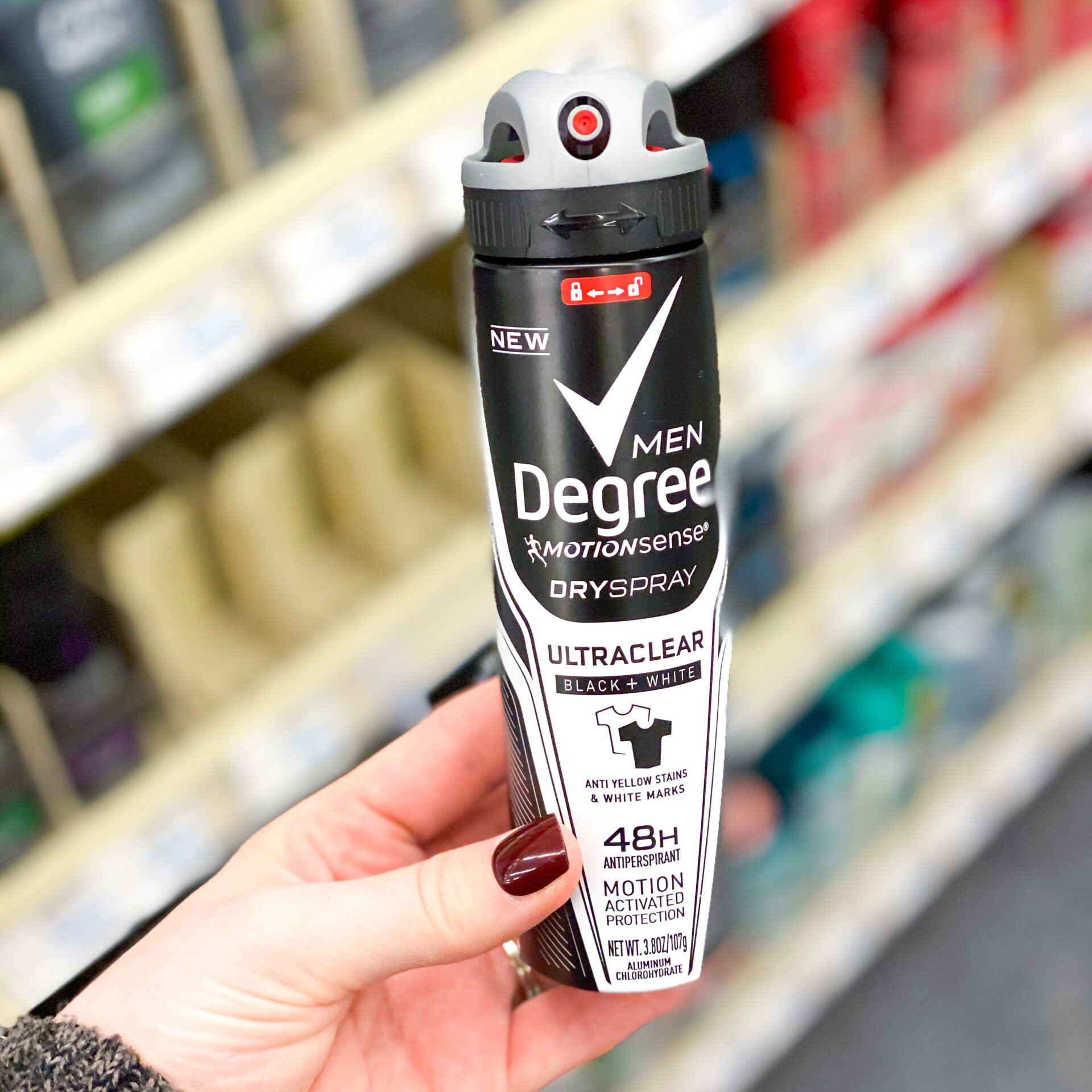 cvs dry spray degree black + white