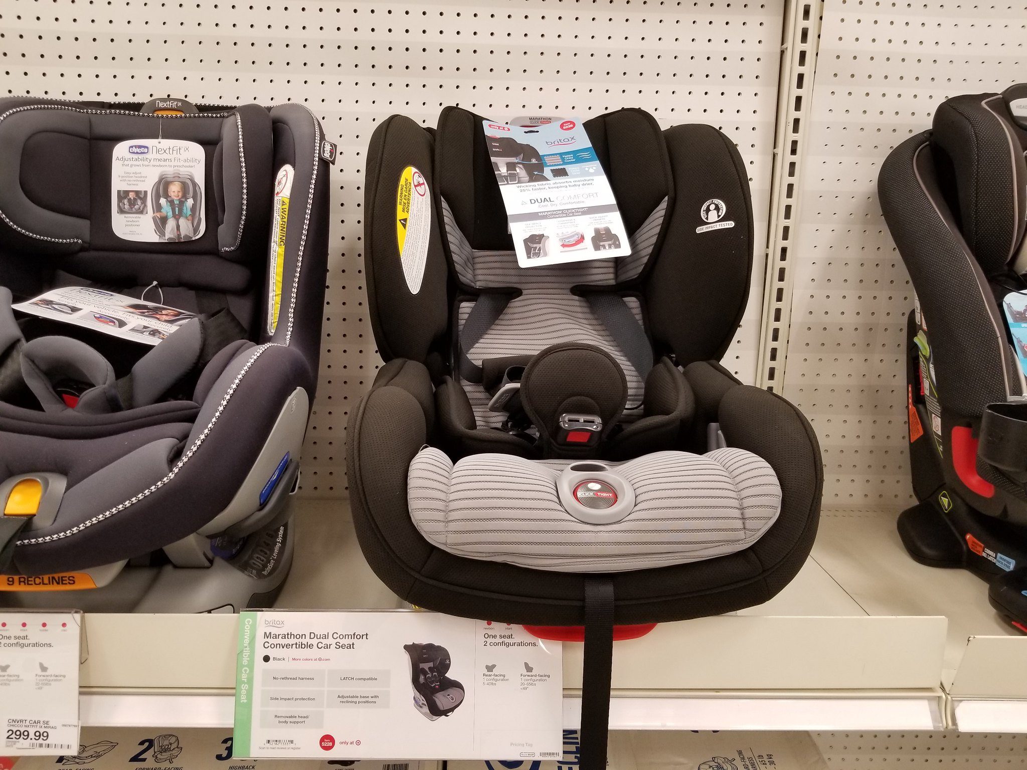 Britax Carseats on Sale - carseat in store