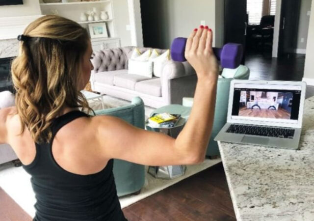 Free Workout Apps - Heather working out with online app