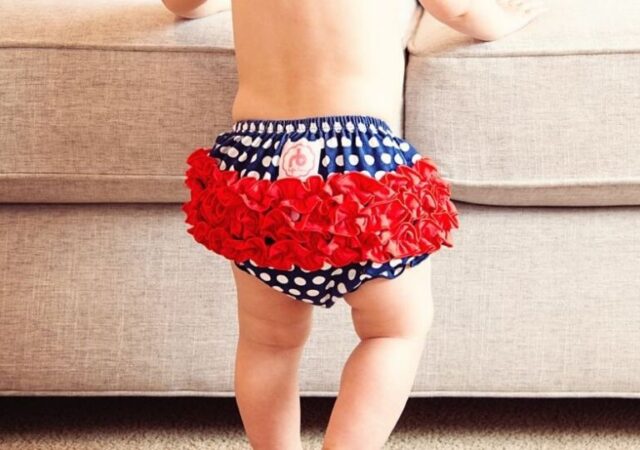 FREE Ruffled Diaper Covers