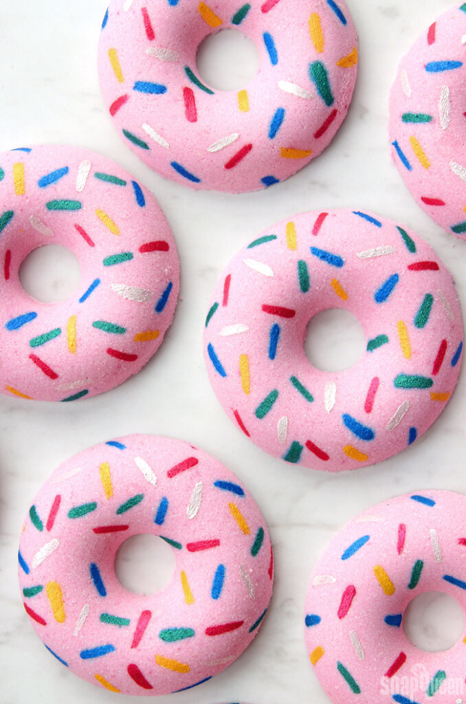 doughnut bath bomb