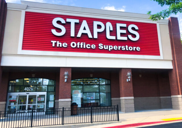 Staples Reward for Teachers - Staples Storefront