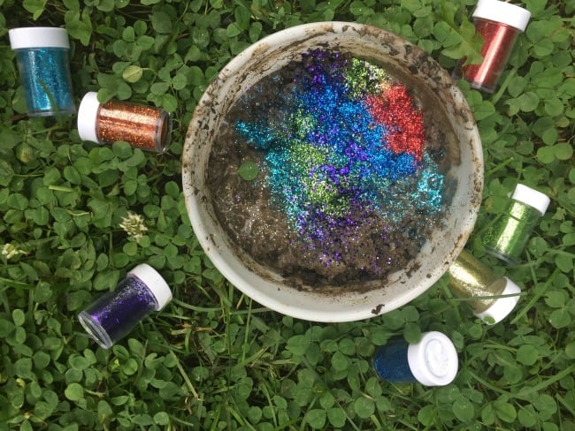 mud sensory bin activity 