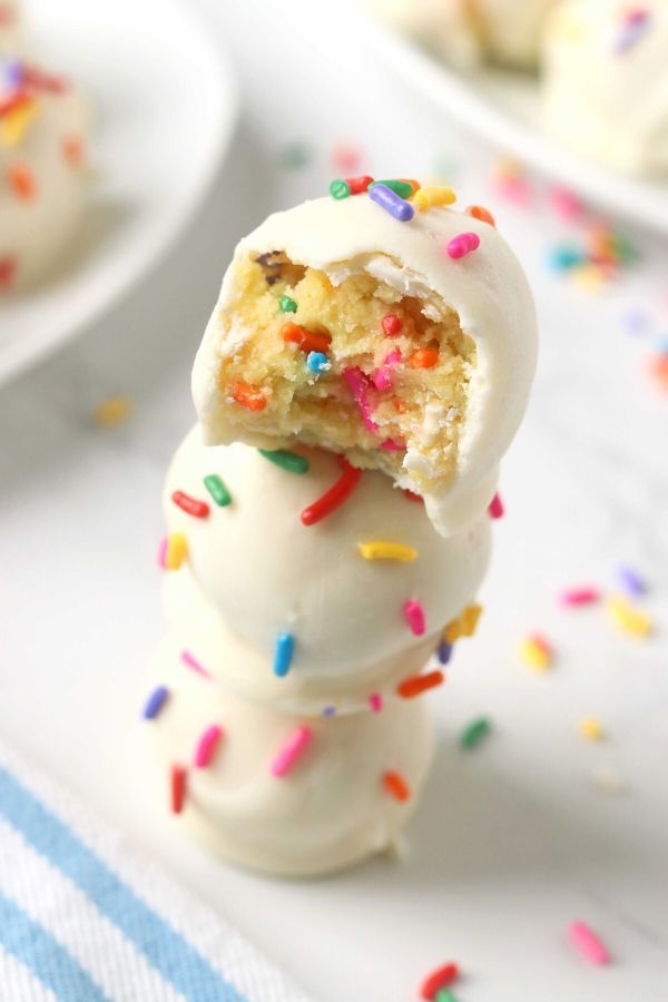 No Bake 2 Ingredient Cheesecake Truffles Recipe - Passion For Savings