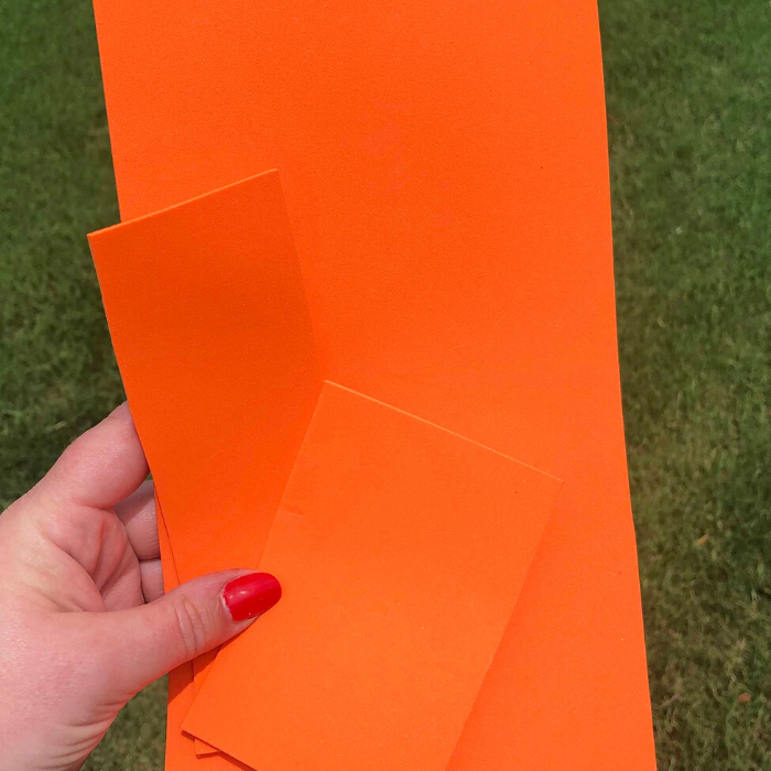 Try this pool noodle airplace craft perfect for kids. If you want an easy and fun outdoor craft for your kids! Hours of fun are waiting for you. #passion4savings #craft #forkids #poolnoodles #foam #craftfoam #crafting #easy #quick #fun foam craft idea for kids