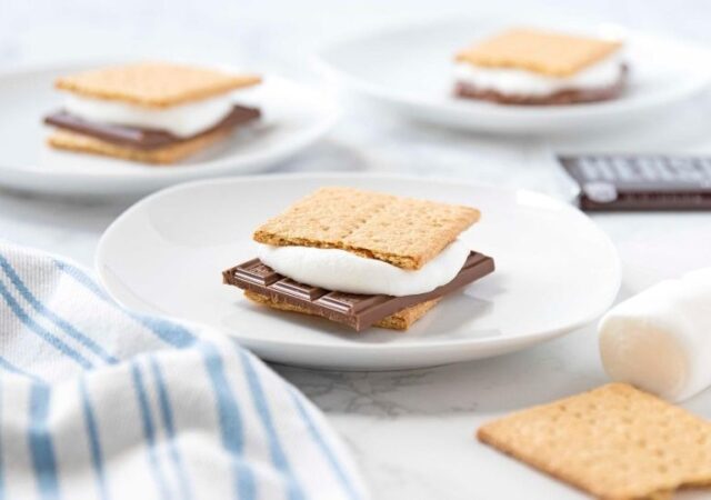 marshmallow dessert