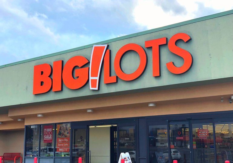 Big Lots Rewards - Store Front