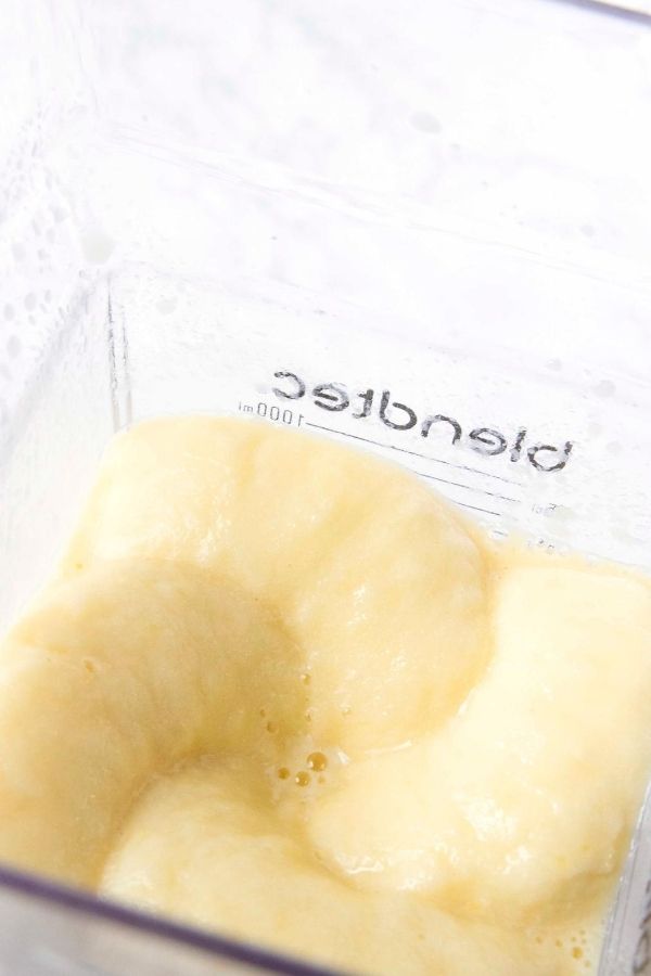 blended smoothie in blender cup