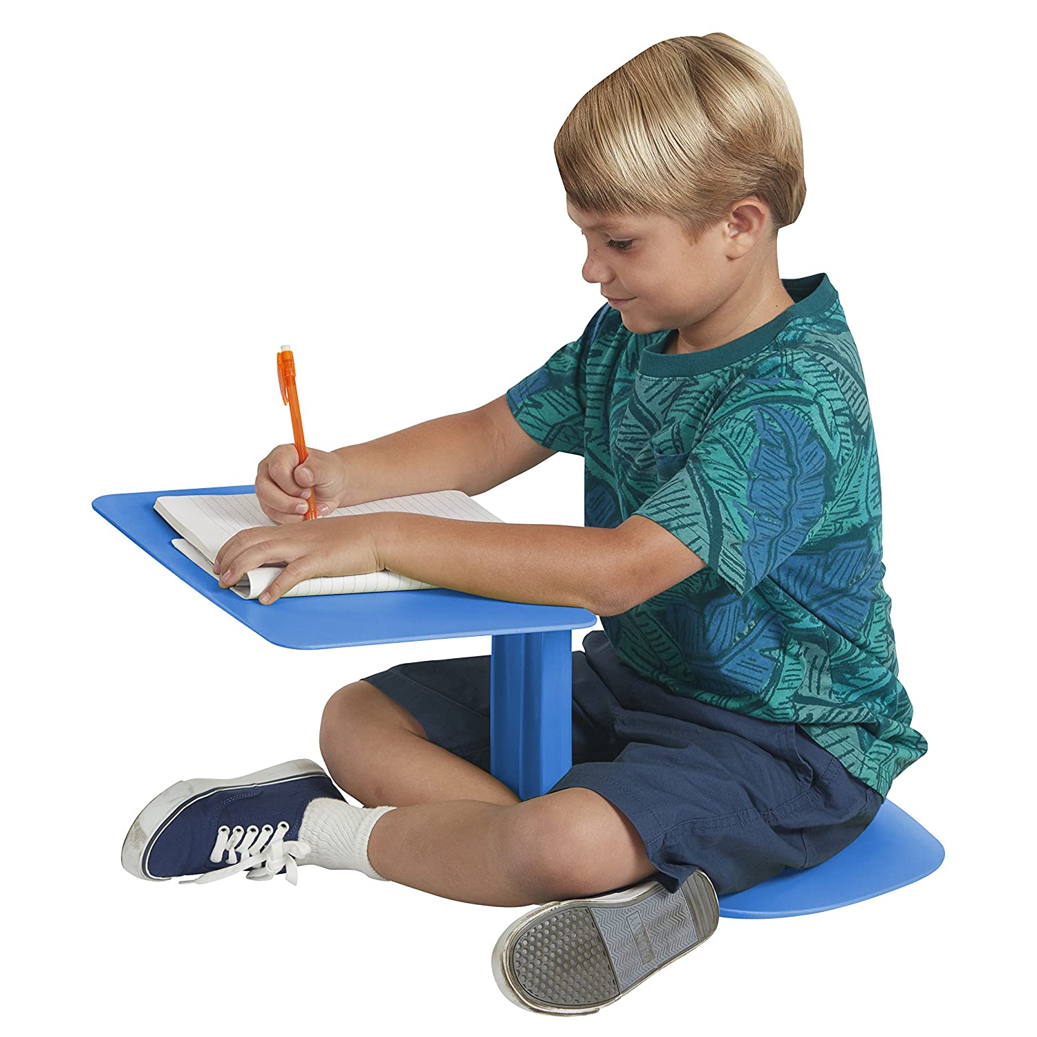 Best Kids Lap Desks - boy using lap desk