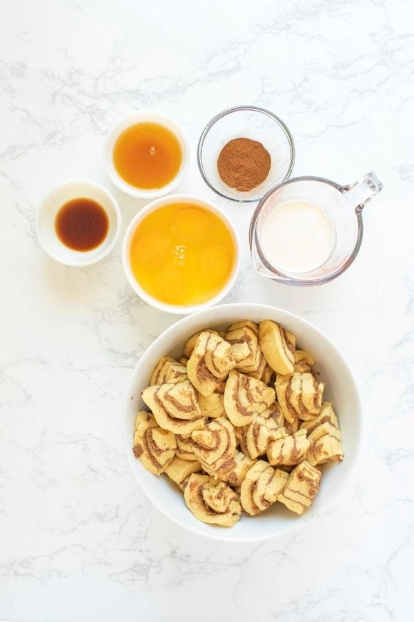cinnamon roll breakfast recipe ingredients in bowls 