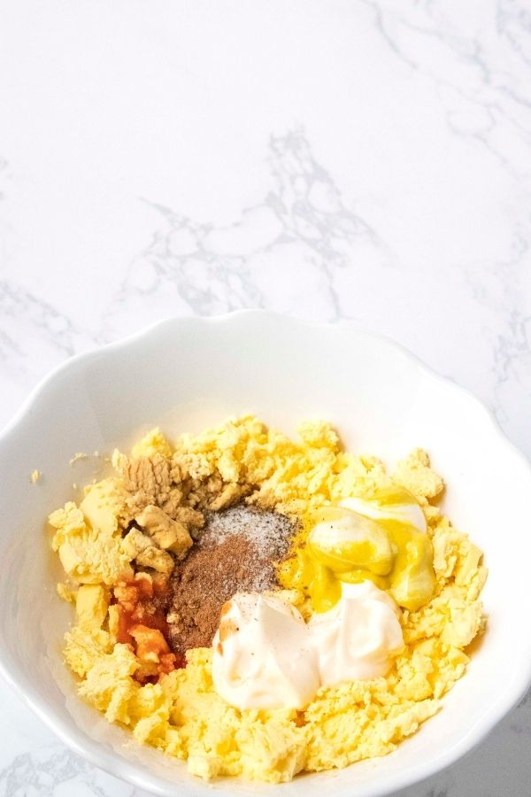 deviled eggs with pumpkin