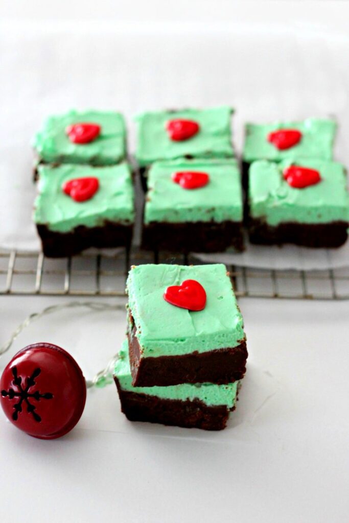 grinch layered fudge 