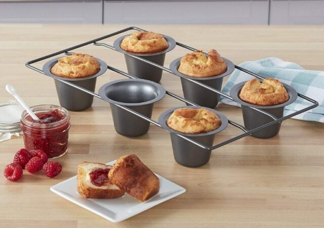 Chicago Metallic Bakeware - popovers in tray