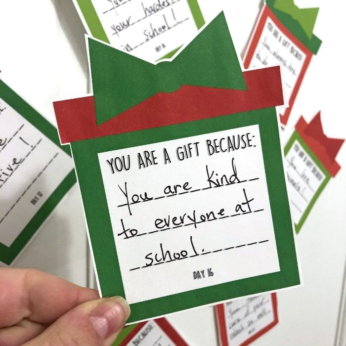 Christmas Door idea for kids to let them know how special and loved they are this December. A free printable to show kindness and love to your kids. #passion4savings #kids #forkids #Printable #christmas #holiday #kindness #special #love kindness printable idea for kids