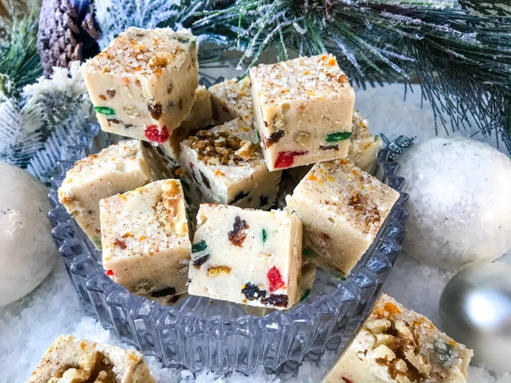 fruitcake fudge in a bowl 