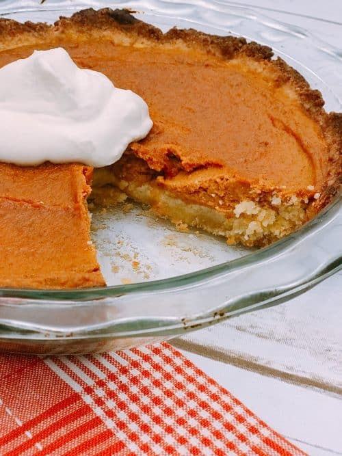 pumpkin pie with no sugar on table 