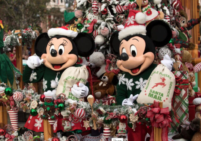 Disney Holiday Singalong