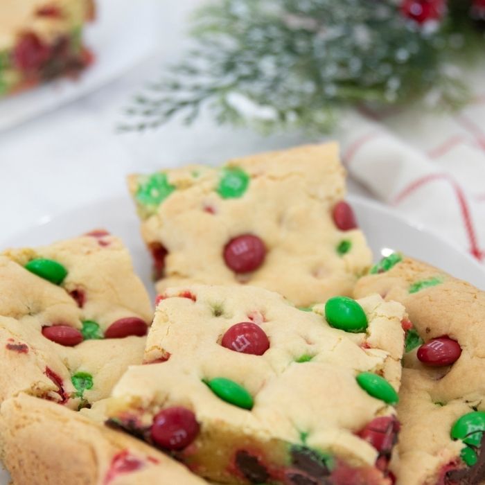 Christmas Cake Mix Cookie Bars - Passion For Savings