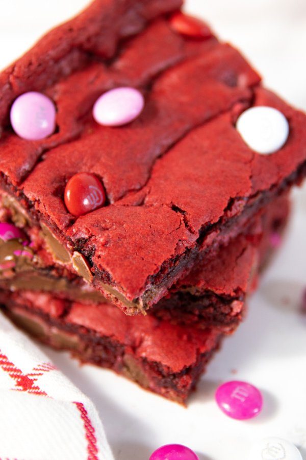 red cookie bar desserts