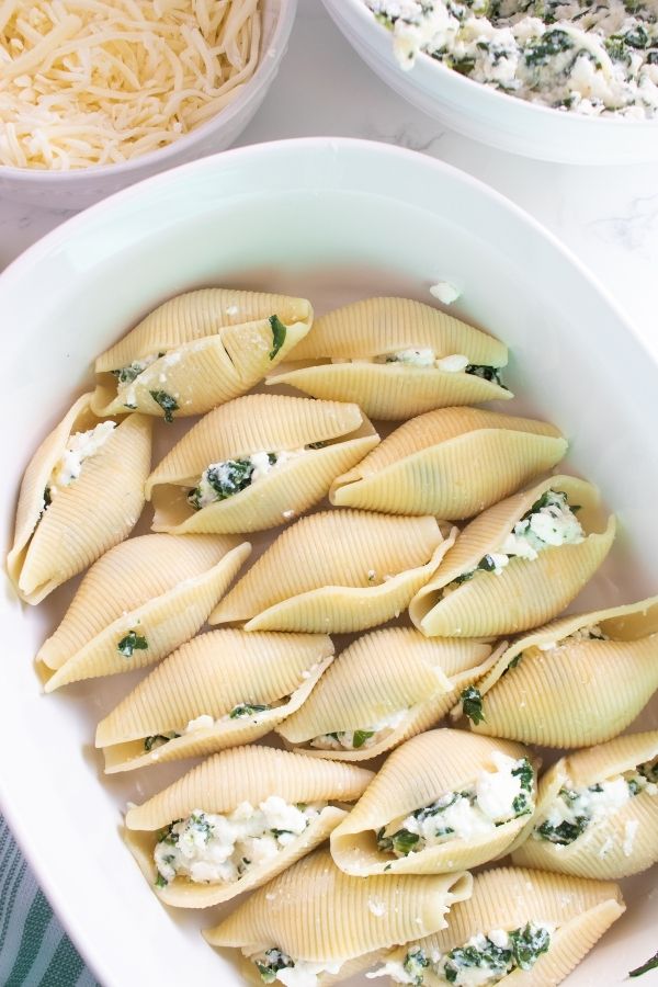 spinach stuffed shells in baking dish