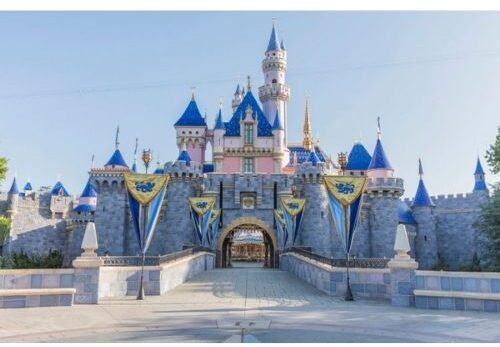 Disneyland Cancels All Annual Passes