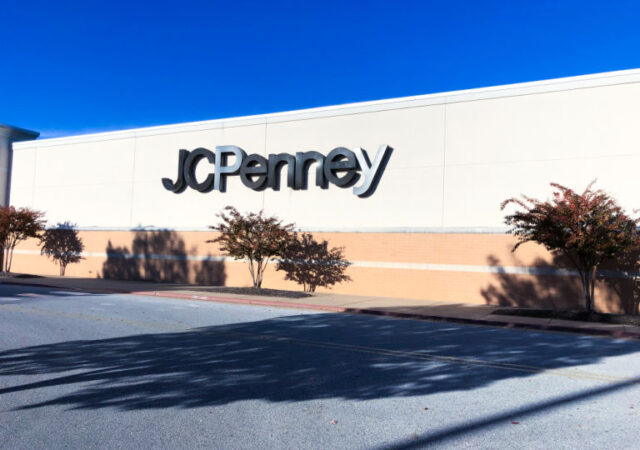 JCPenney FREE Valentine's Craft (1)