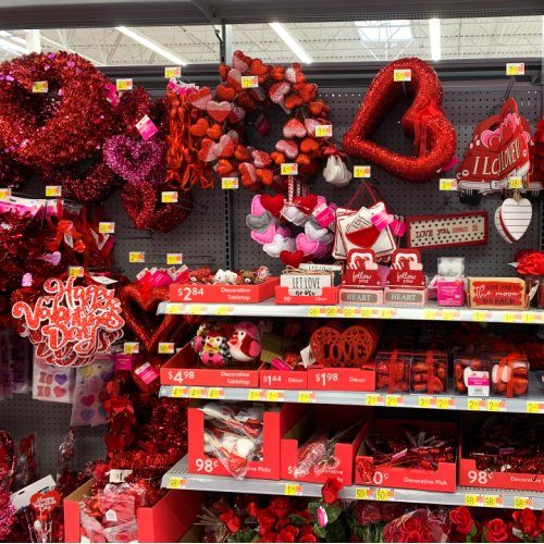 Walmart Valentines Day Decorations are out! So cute & Affordable!
