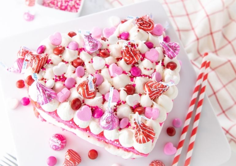 pink velvet cake batter