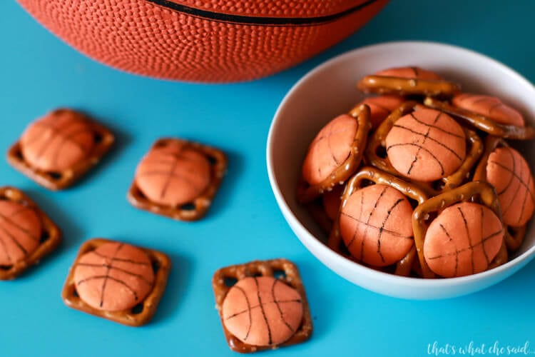 basketball pretzels bites