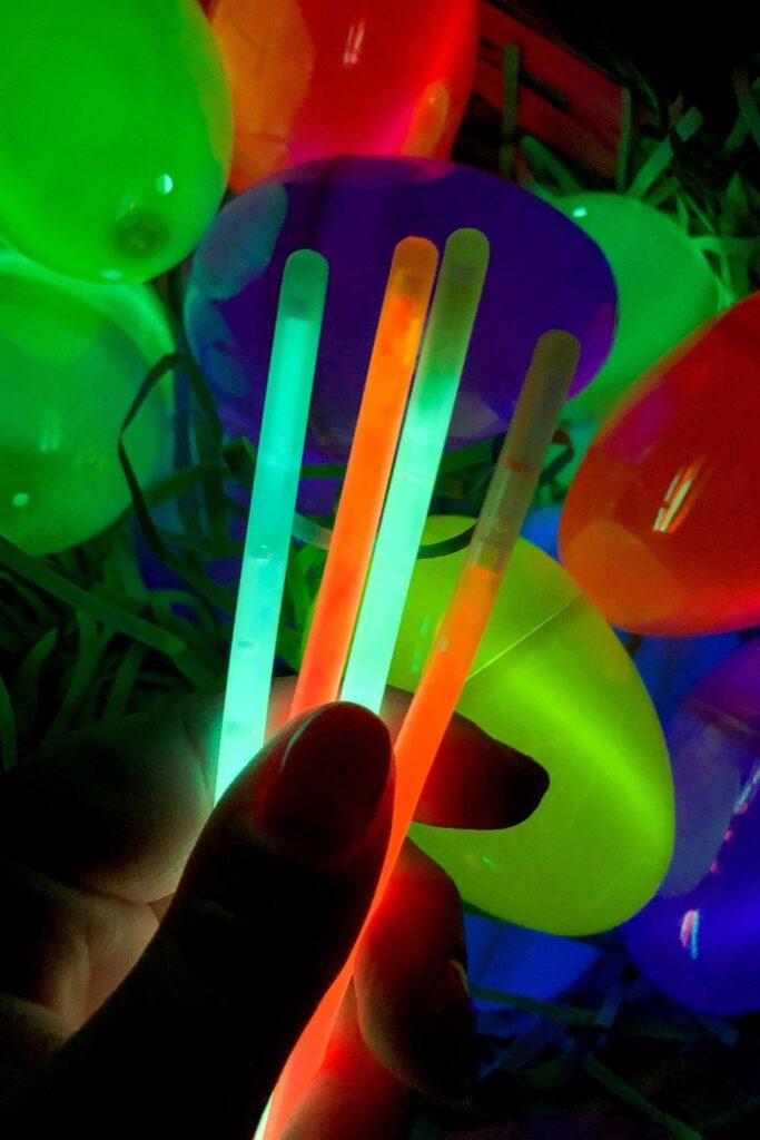 Check out this glow in the dark Easter egg hunt for kids and adults. Glow in the dark eggs that are fun to search for outside and indoors. #passion4savings #glowinthedark #easter #easteregg #egghunt #Easter glow in the dark activity