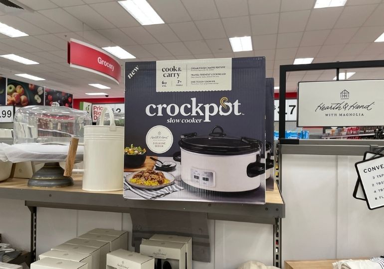 Crock-Pot Crock Pot Cook and Carry Programmable Slow Cooker - Hearth & Hand  with Magnolia 6 qt