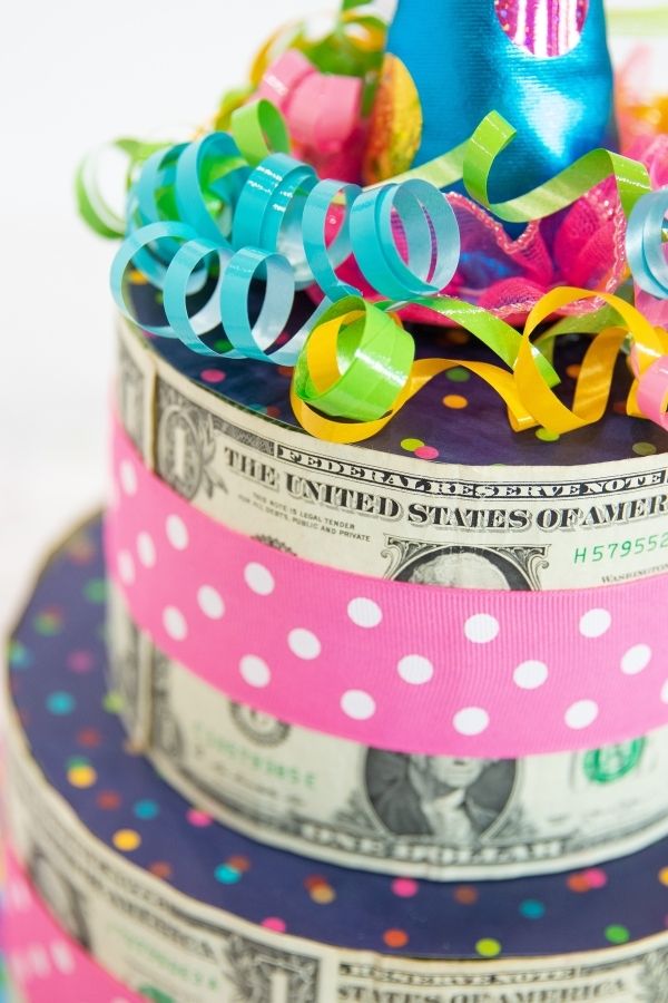 birthday gift idea cake 