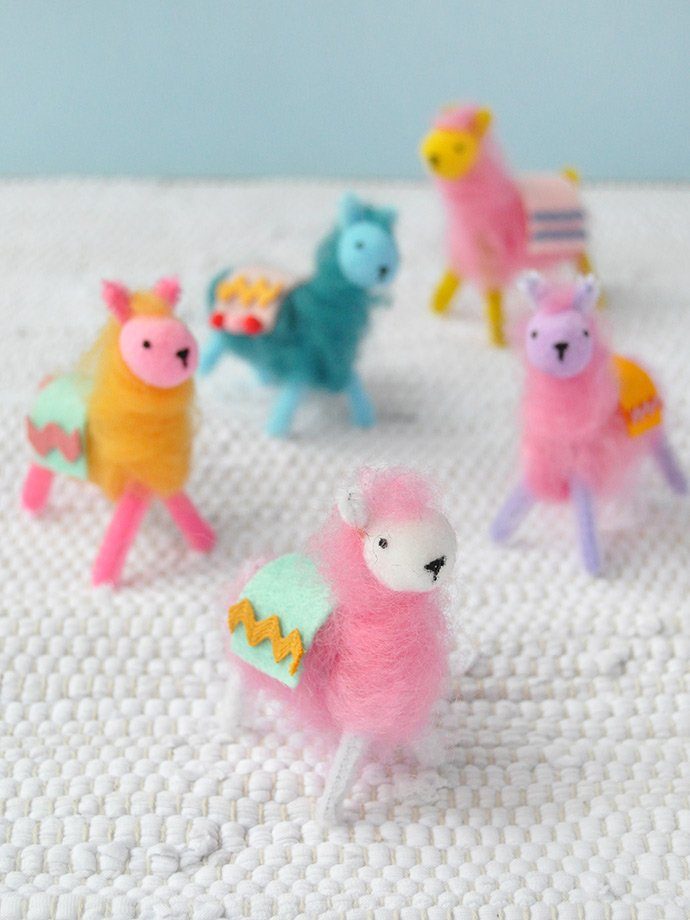 llama pipe cleaner craft 