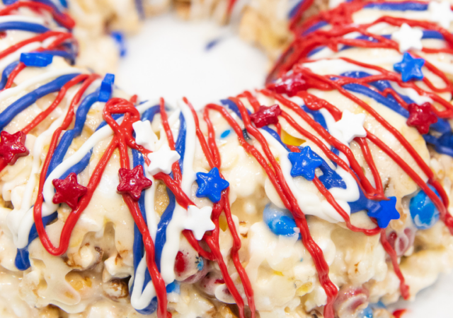 patriotic popcorn cake with sprinkles