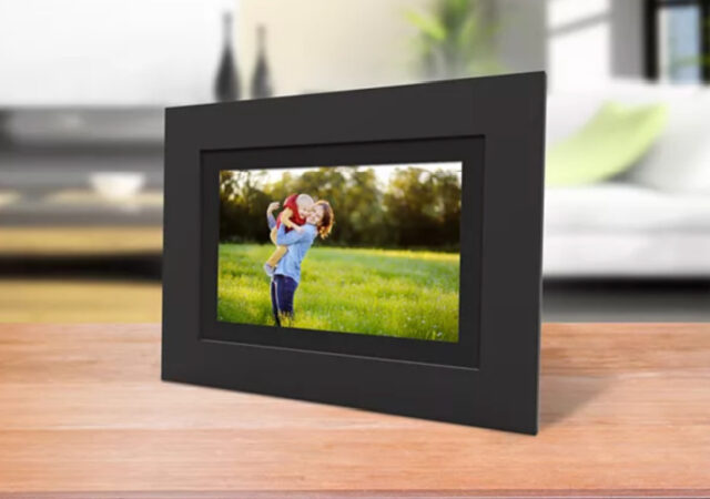 Kohl's Digital Picture Frame (1)