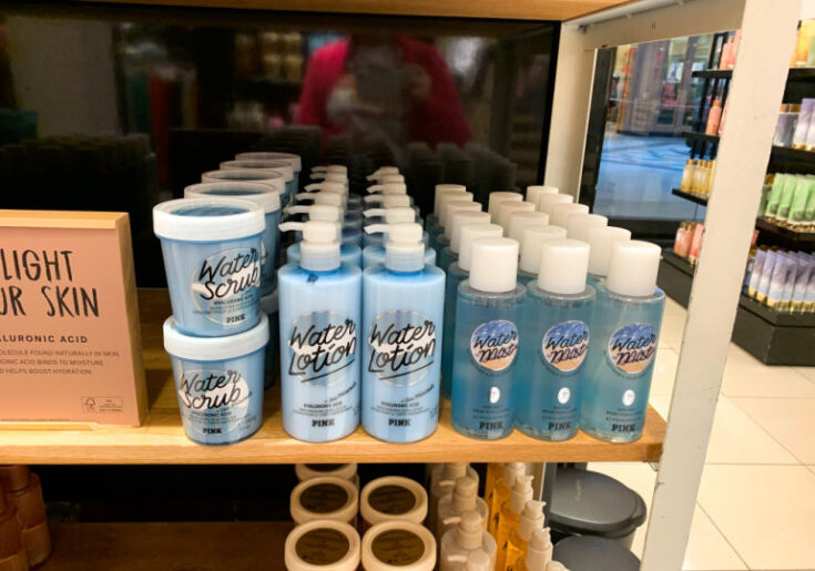 leaklocks toiletry skins