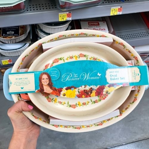 The Pioneer Woman Bakeware