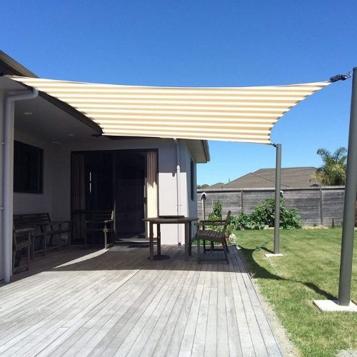Triangle Shade Sail on Sale (4)