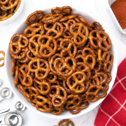 pretzels in a bowl