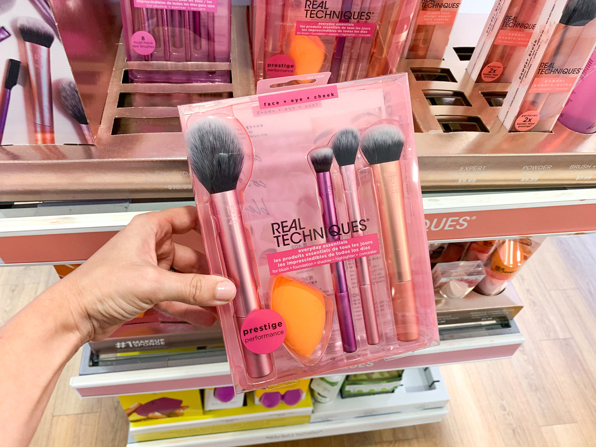 Real Techniques Brushes on Sale