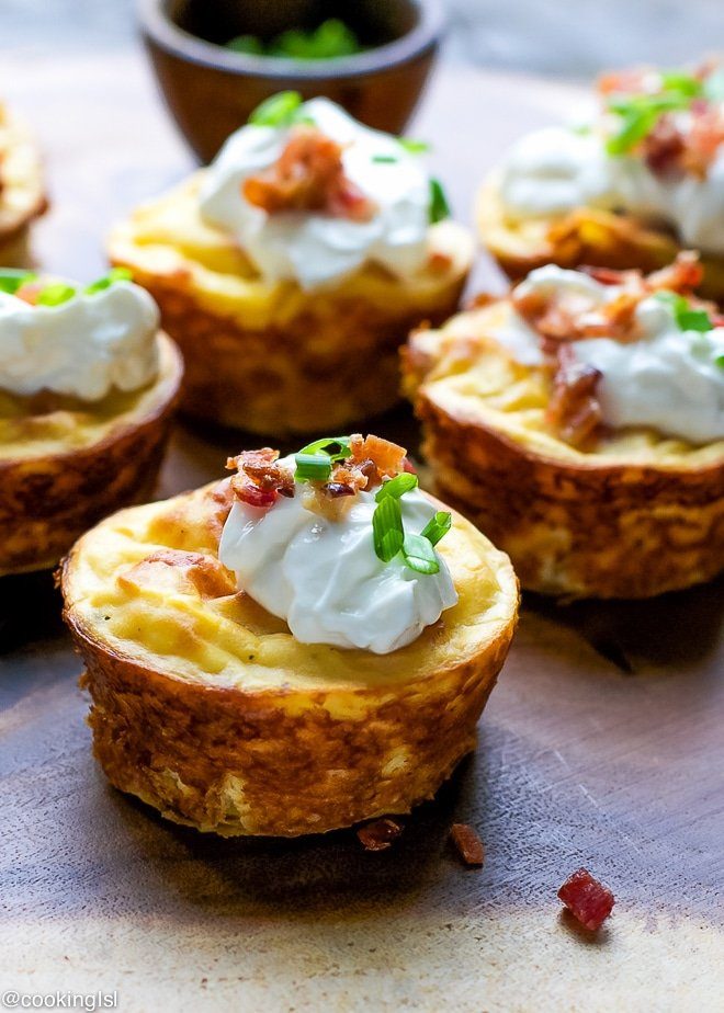 bacon potato cups on wooden table
