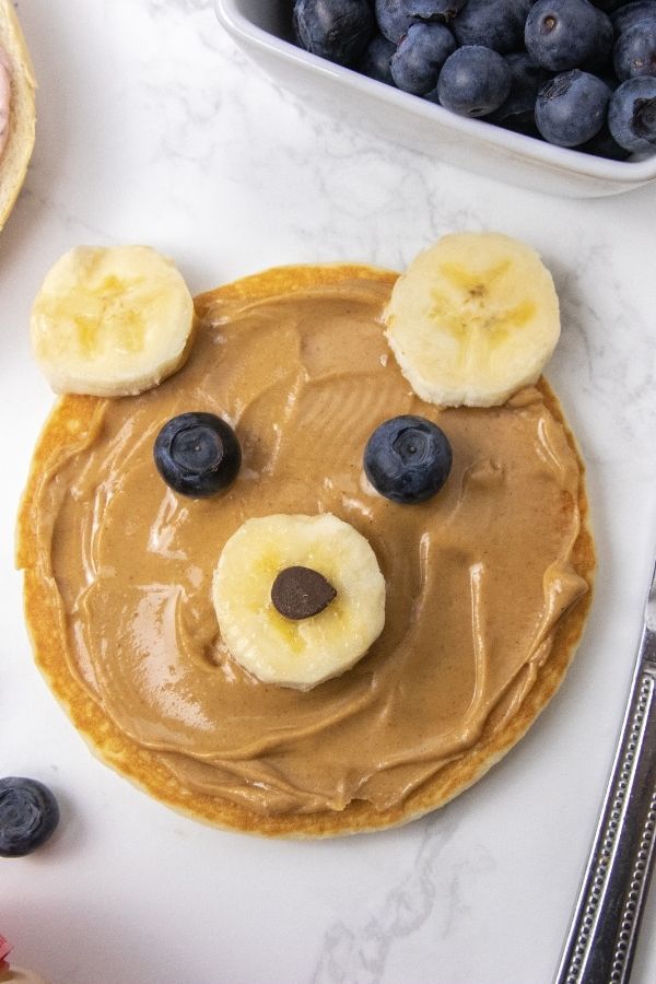 bear pancake on plate 