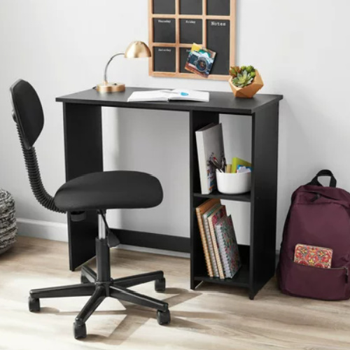 Computer Desk on Sale (1)