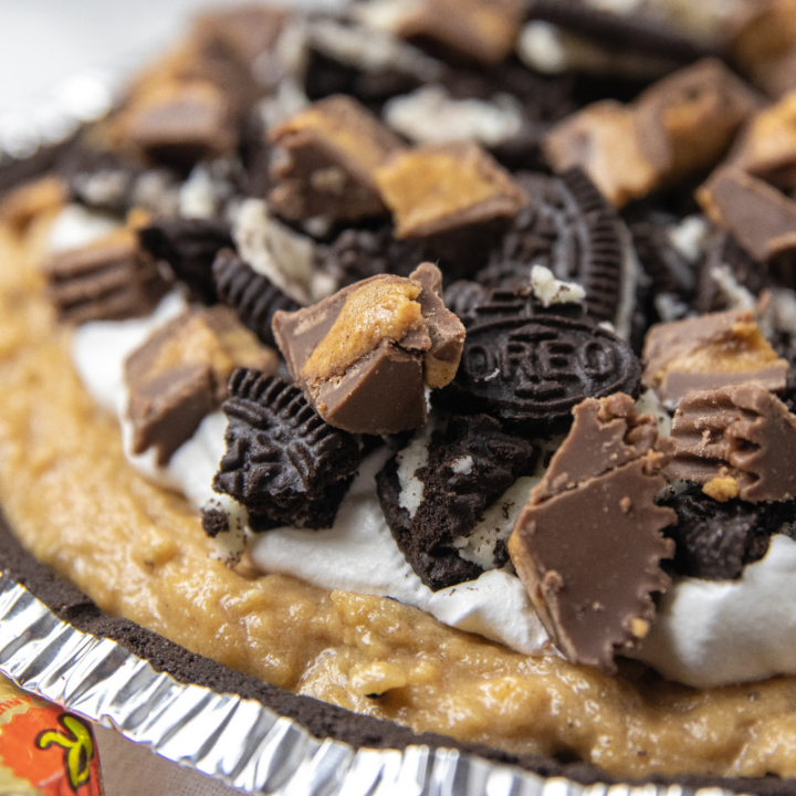 peanut butter cheesecake side view 