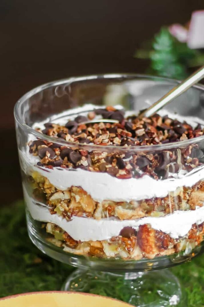 pecan pie trifle in glass container